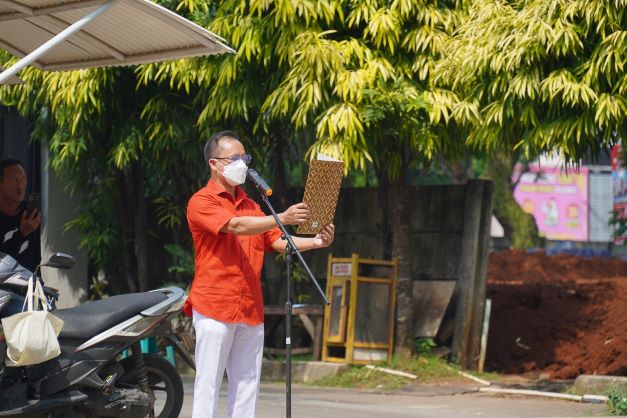 baca teks proklamasi--pakai